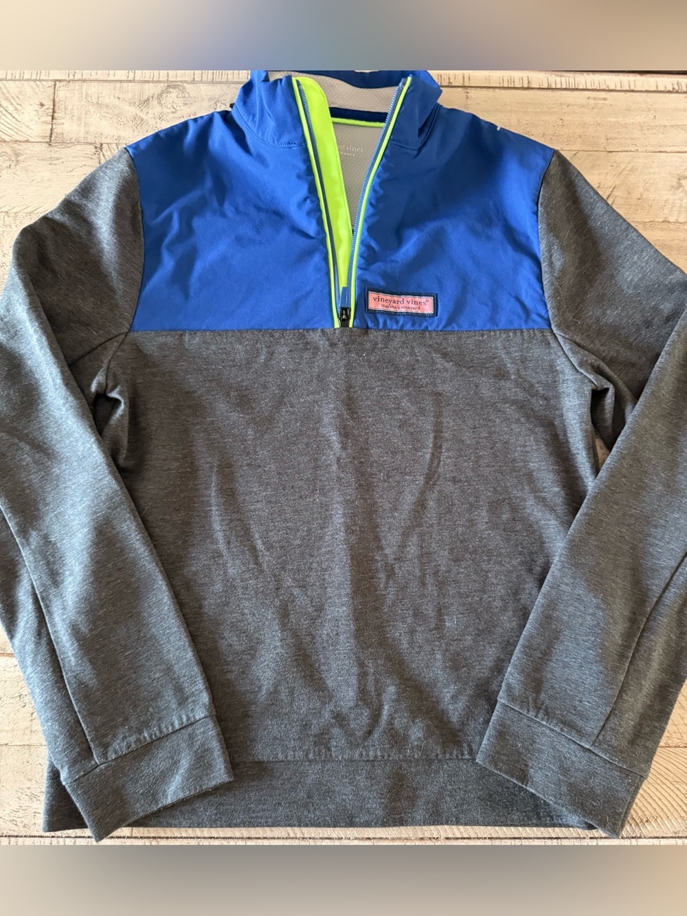 Vineyard Vines Boys' Blue, Gray & Neon Green Half-Zip Pullover XL (18)